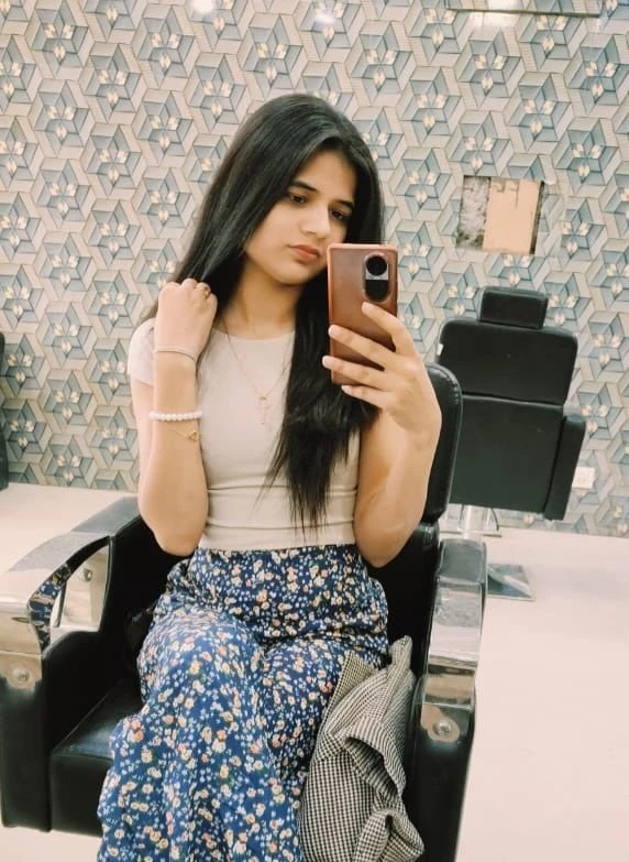Neha College Going Girl Incall/Outcall – Indian escort in New Delhi, Escort, New Delhi