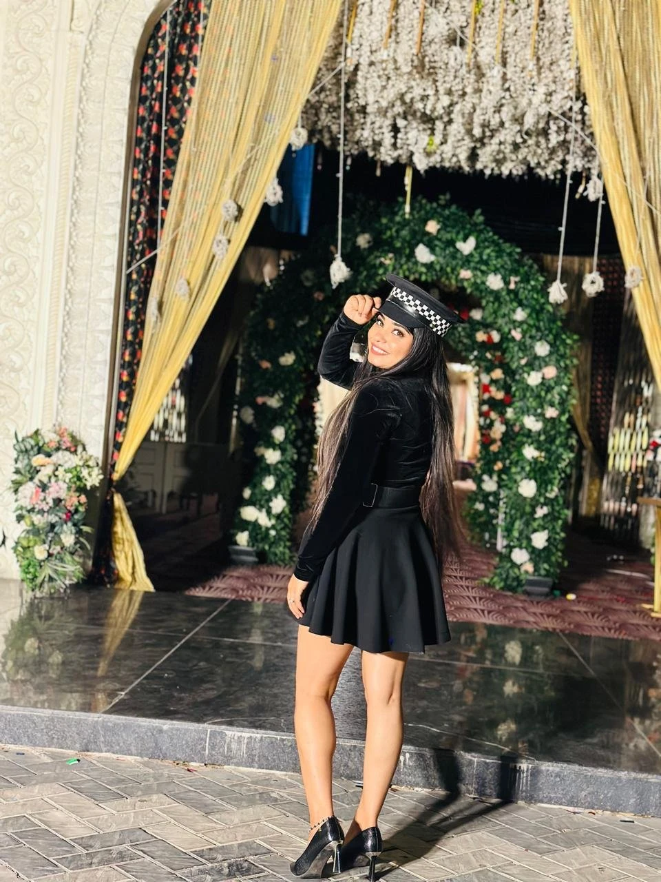 Anjali Hot Model Cash Pay – Indian escort in Jaipur — 5 / 6