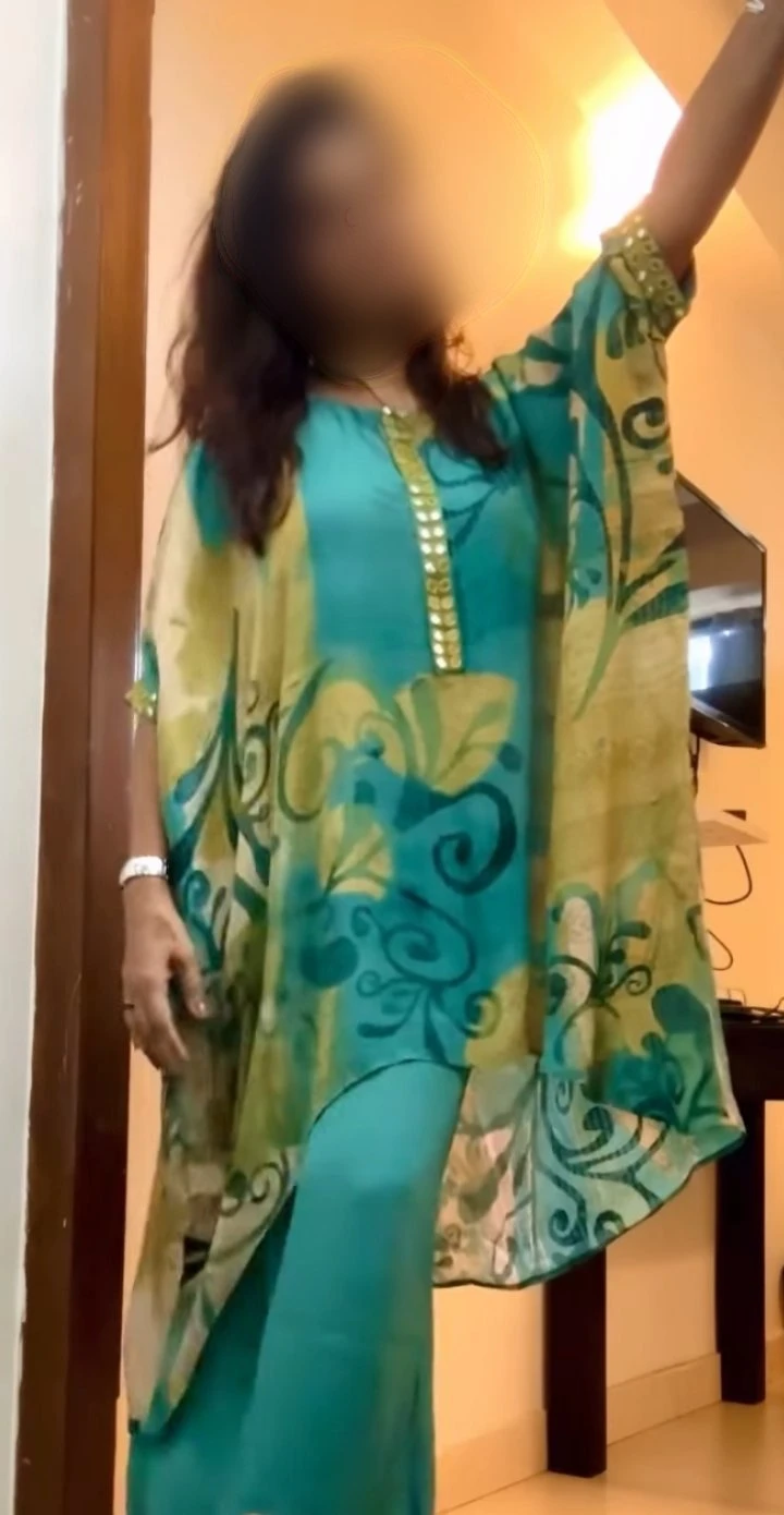 Sexy Independent Corporate Girl – escort in Pune — 4 / 6