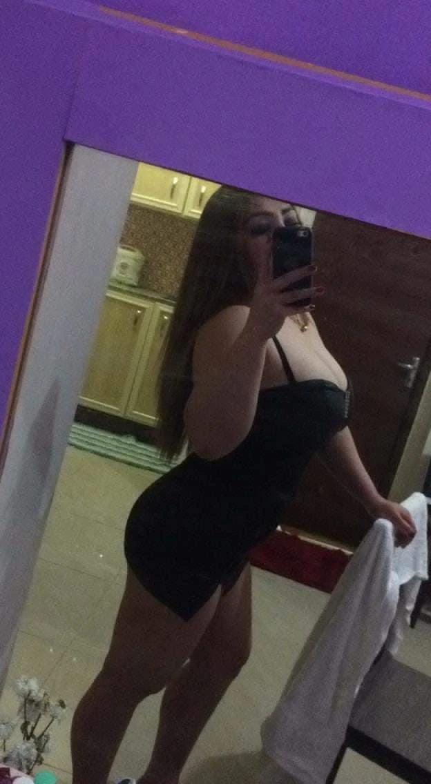 Sky – Filipino escort in Maldives — 1 / 6