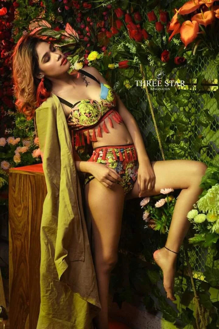 Shagun – Indian escort in New Delhi — 3 / 4
