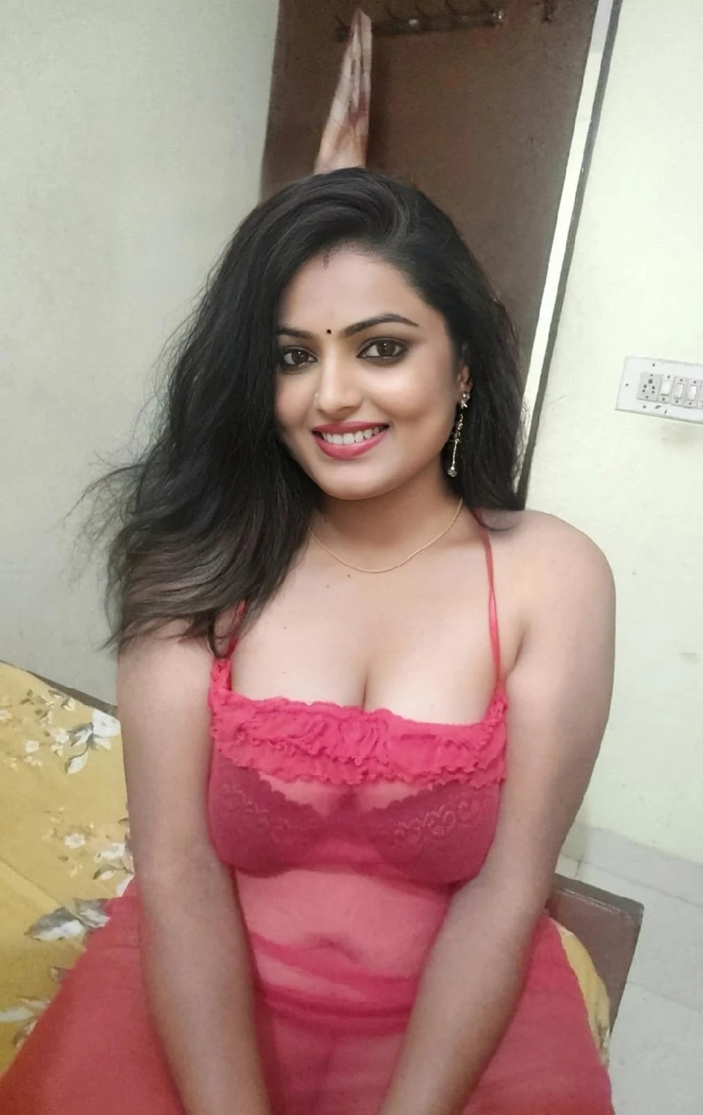 Hand Cash Payment Low Cost Independent. – Indian escort in Hyderabad — 10 / 13