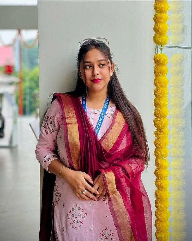 Vanshika Full Sarvice In – escort in Vijayawada — 4 / 5