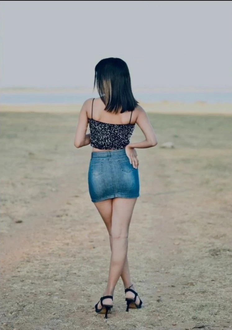 Sneha – Indian escort in Kolkata — 3 / 6