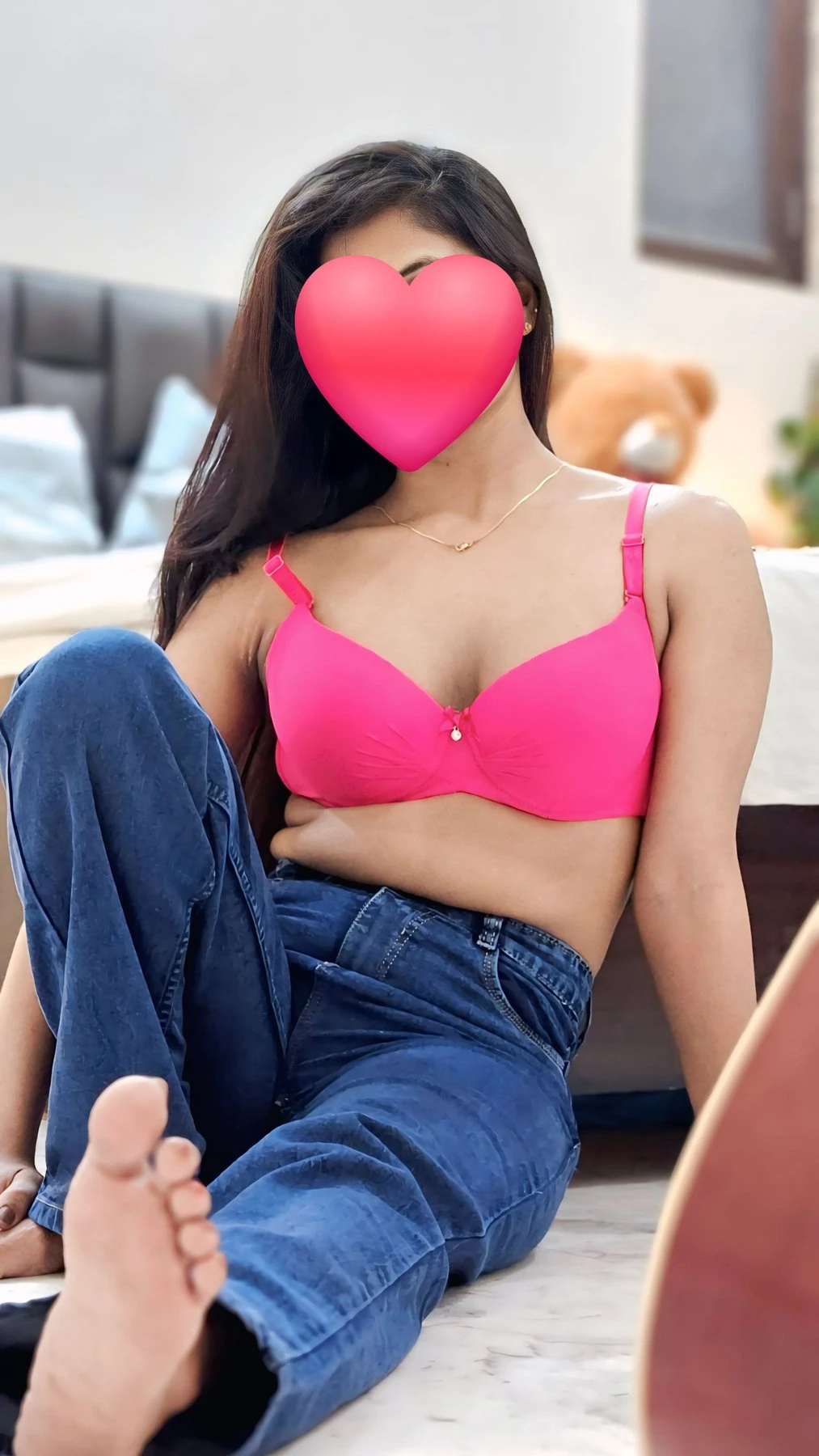 Devyani Cam and Real Meet – Indian escort in New Delhi — 8 / 14