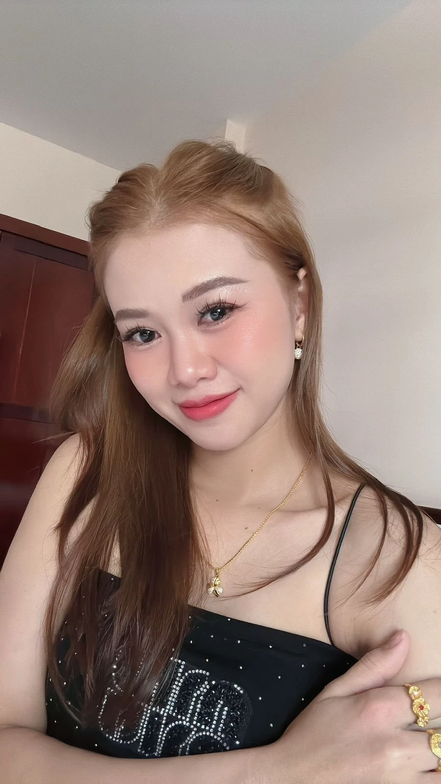 Cherry New – Vietnamese escort in Mumbai, Escort, Mumbai