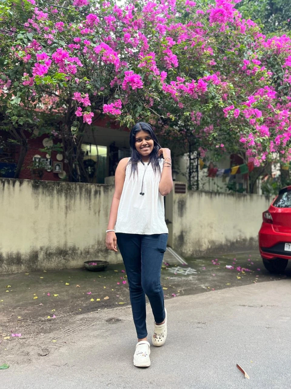 Lilly – Indian dominatrix in Chennai — 1 / 2