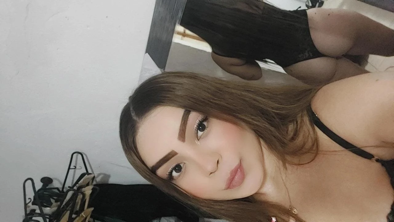 Nicky Popova – Russian escort in Mumbai — 6 / 7