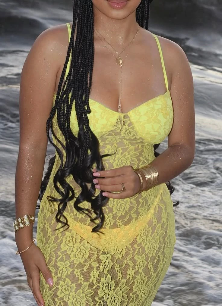 Cendra – Mauritian escort in Mauritius — 3 / 4