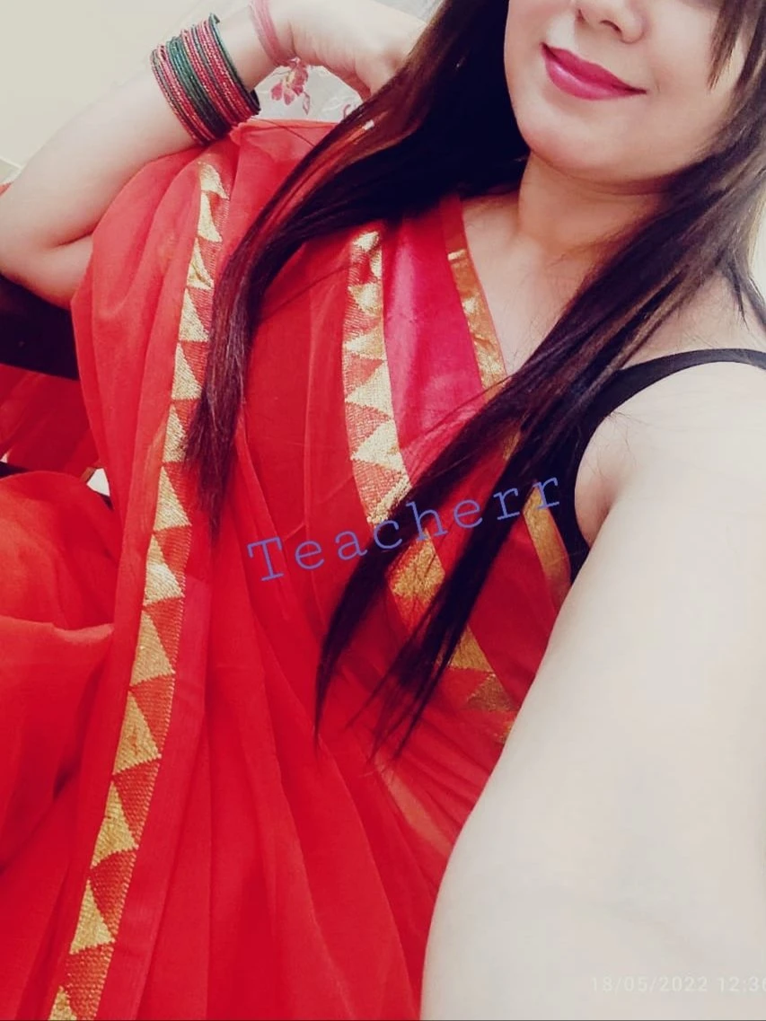 Housewifes & Milfs in Delhi/ncr – Indian escort in New Delhi — 1 / 5