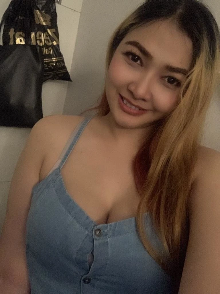 Kanya & Chailai (Thai Elegant) – Thai escort in Colombo — 4 / 7