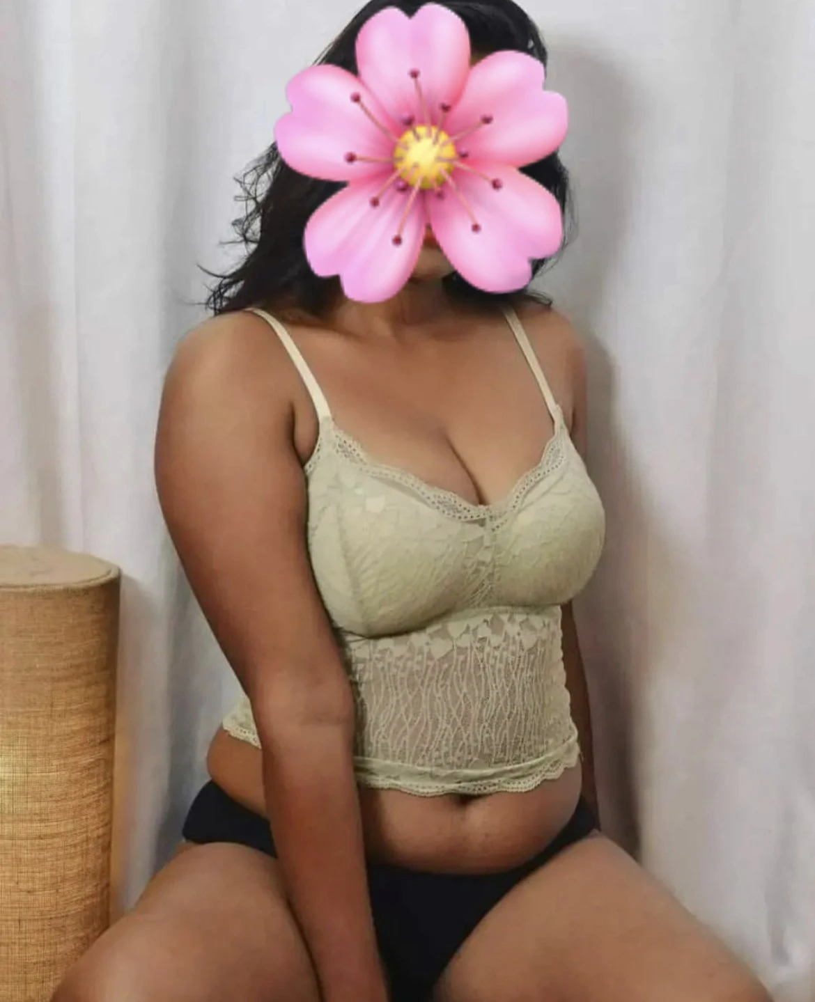 Harshi – Sri Lankan escort in Colombo, Escort, Colombo