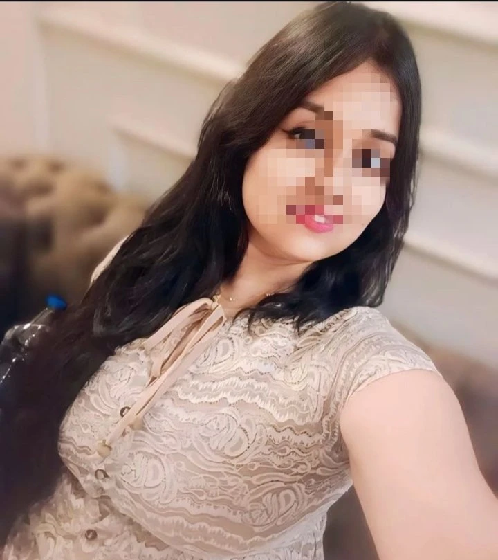 Monu – Indian escort in New Delhi — 2 / 4