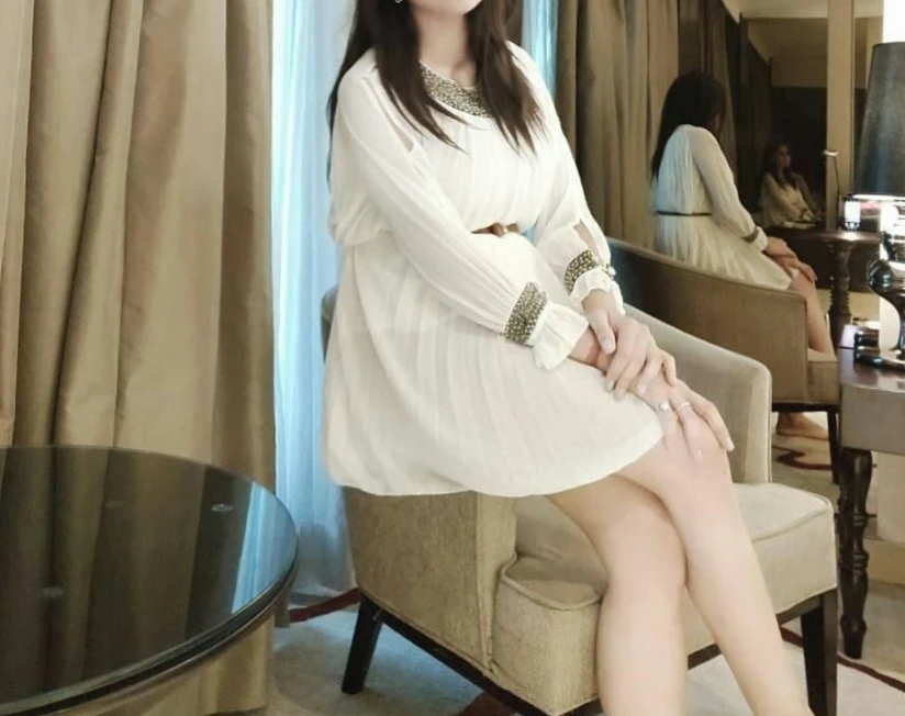 Vip Delhi Escort – Indian escort in New Delhi — 5 / 11