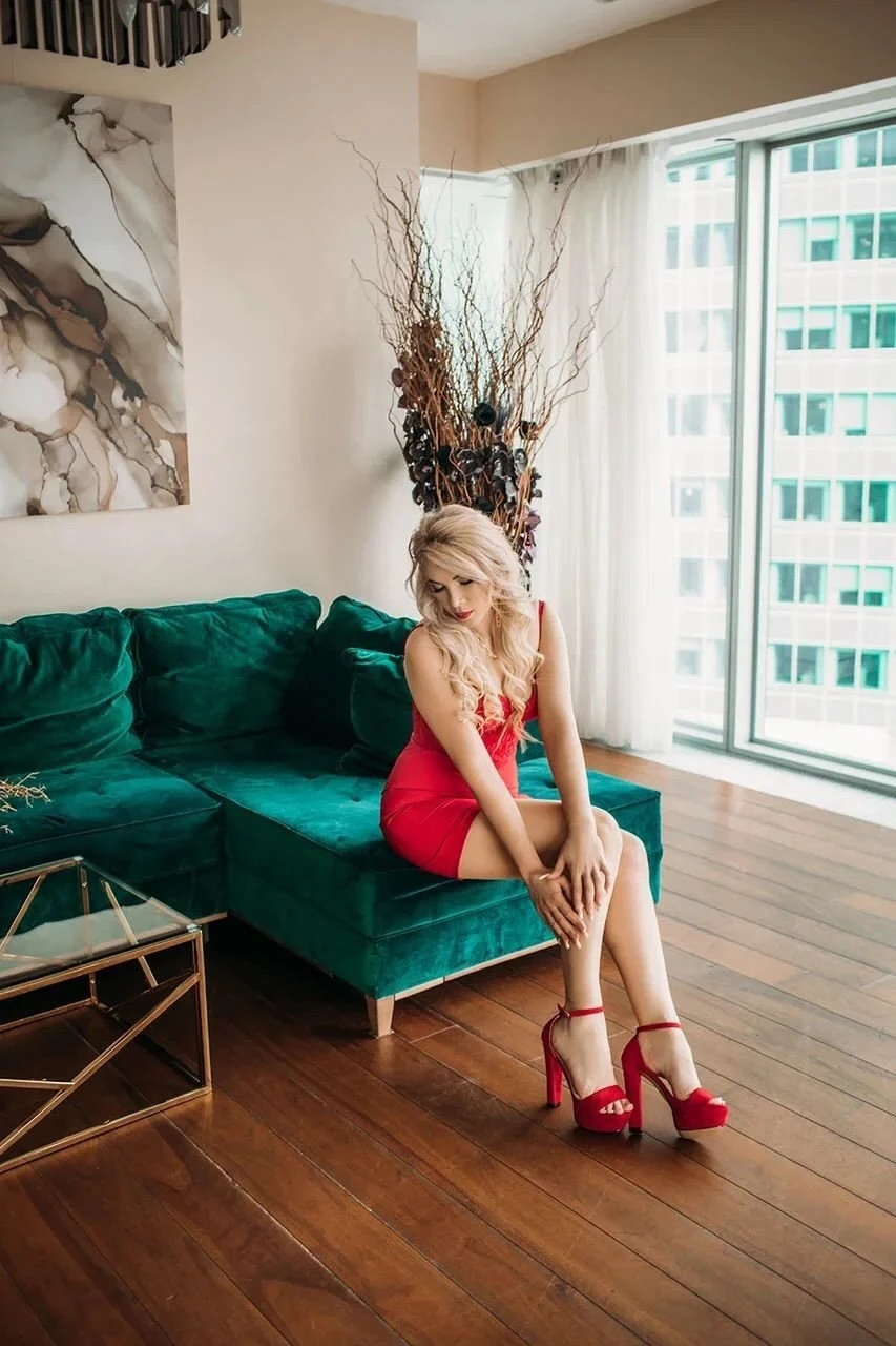Top Russian – Russian escort in Beirut — 4 / 6