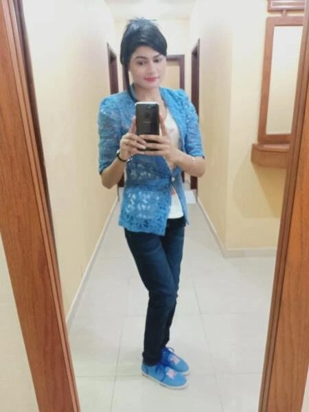 Komal – Pakistani escort in Islamabad — 4 / 8
