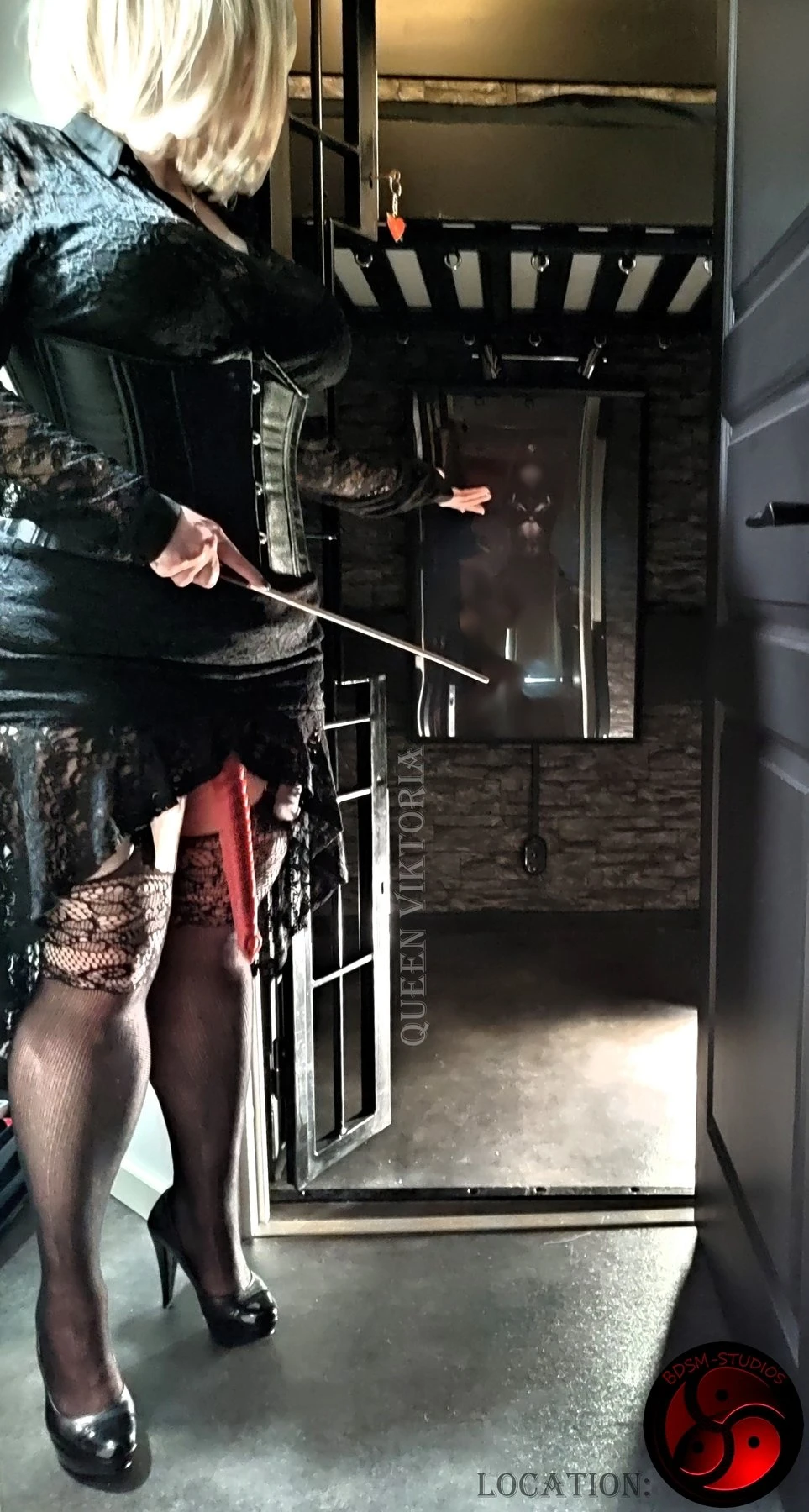 Queen Viktoria – Italian dominatrix in Göteborg — 6 / 30