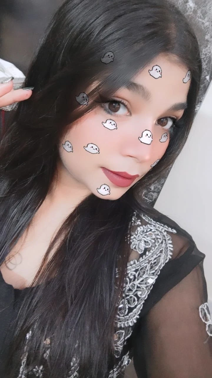 Kritika Sharma Independent Angel – Indian escort in New Delhi — 3 / 4