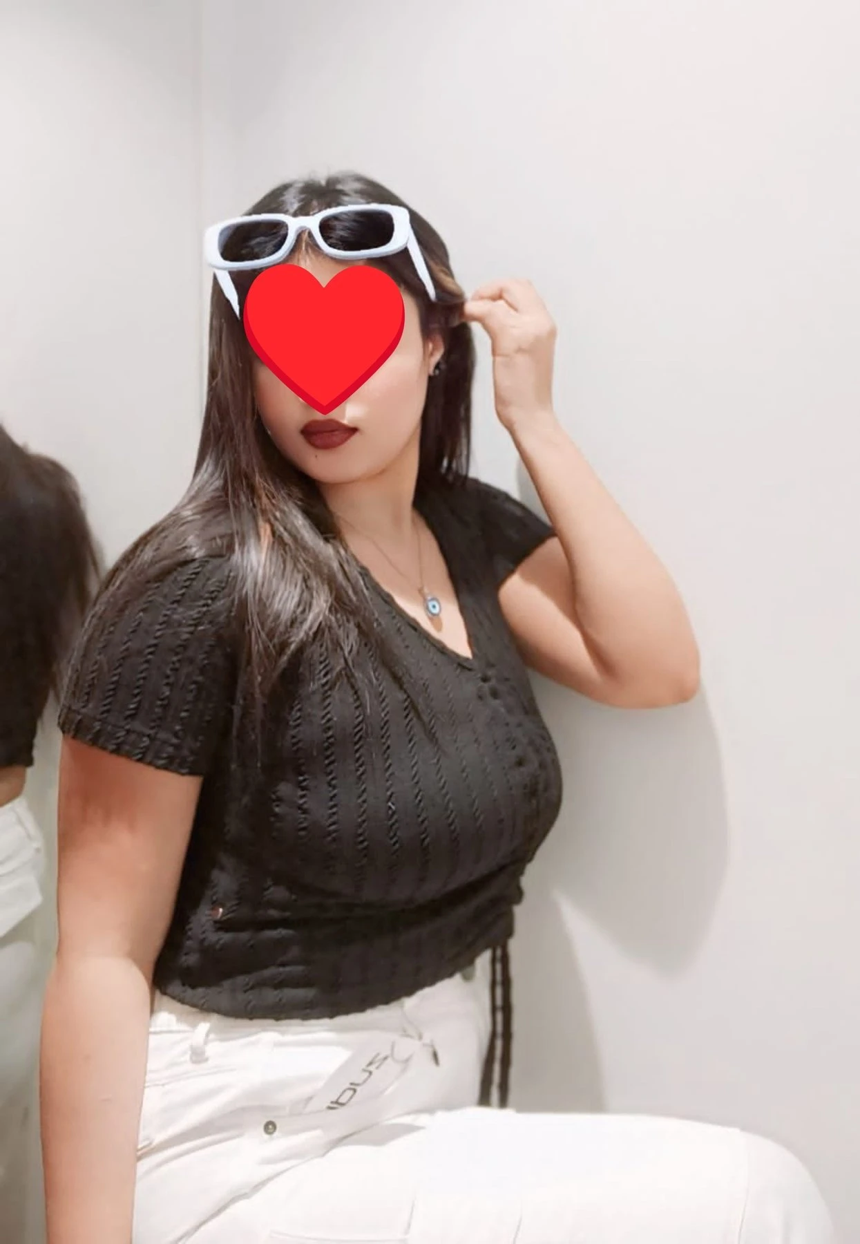 Nitya real meet & CAM fun (Outcall only) – Indian escort in New Delhi — 19 / 29