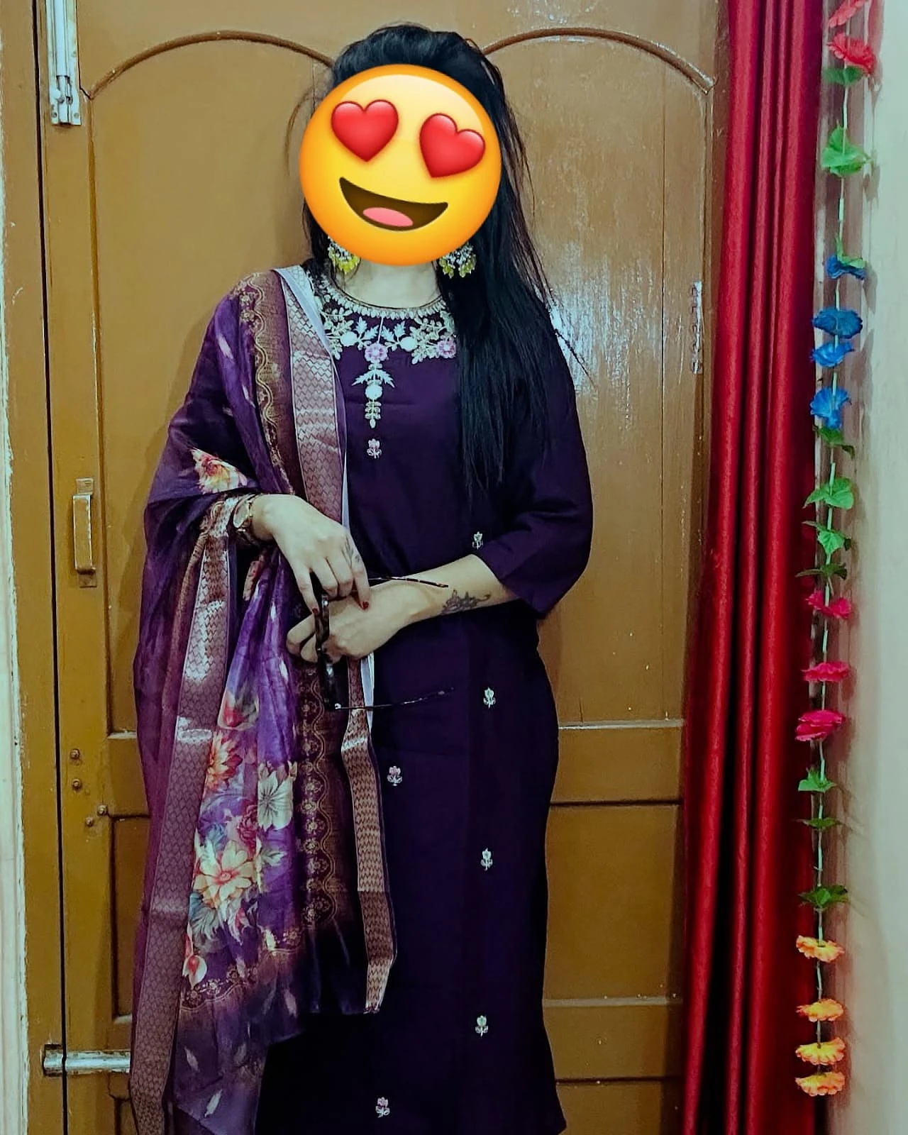 MARRIED HOUSEWIFE📸CAM📸ANAL – Indian escort in New Delhi — 10 / 24