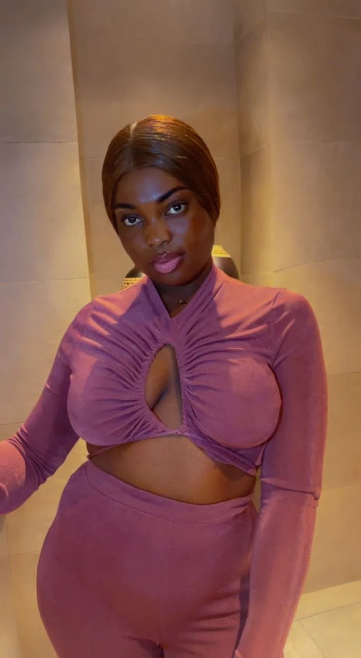 Amos – Ghanaian escort in Abidjan — 2 / 7