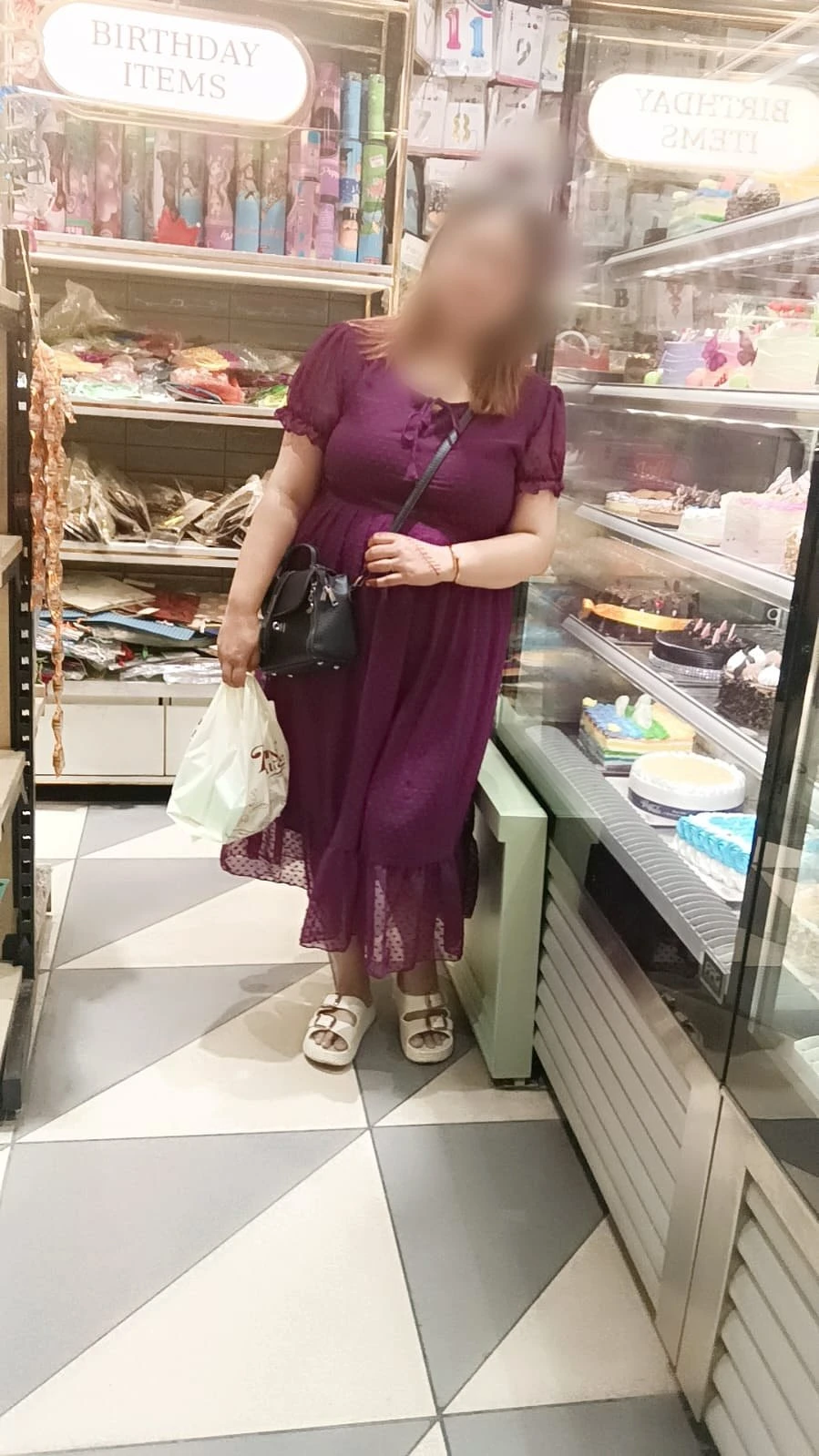 Curvy Kanu – escort in New Delhi — 3 / 5