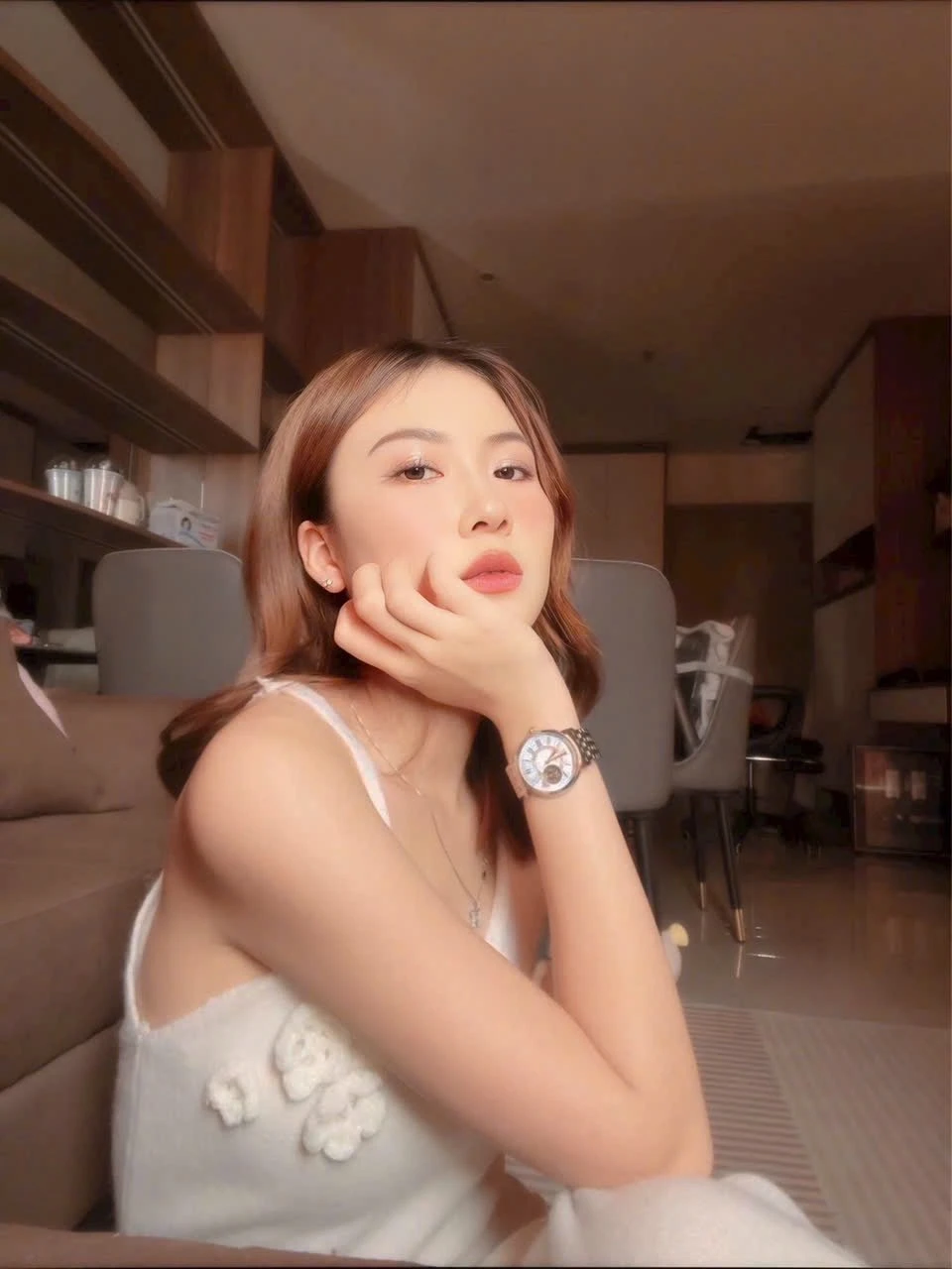 MiKo HCM – Vietnamese escort in Ho Chi Minh City — 3 / 5