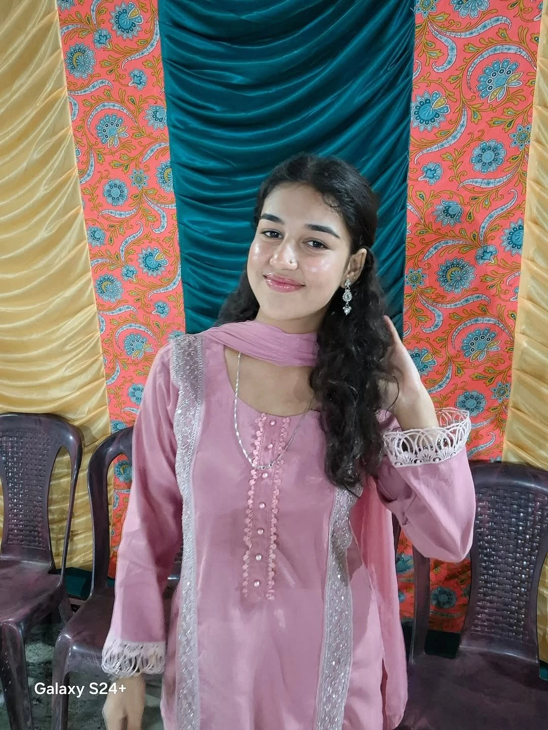 Kavya – Indian escort in Kolkata — 2 / 4