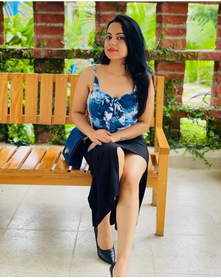 Real Meet – escort in Kochi — 2 / 4