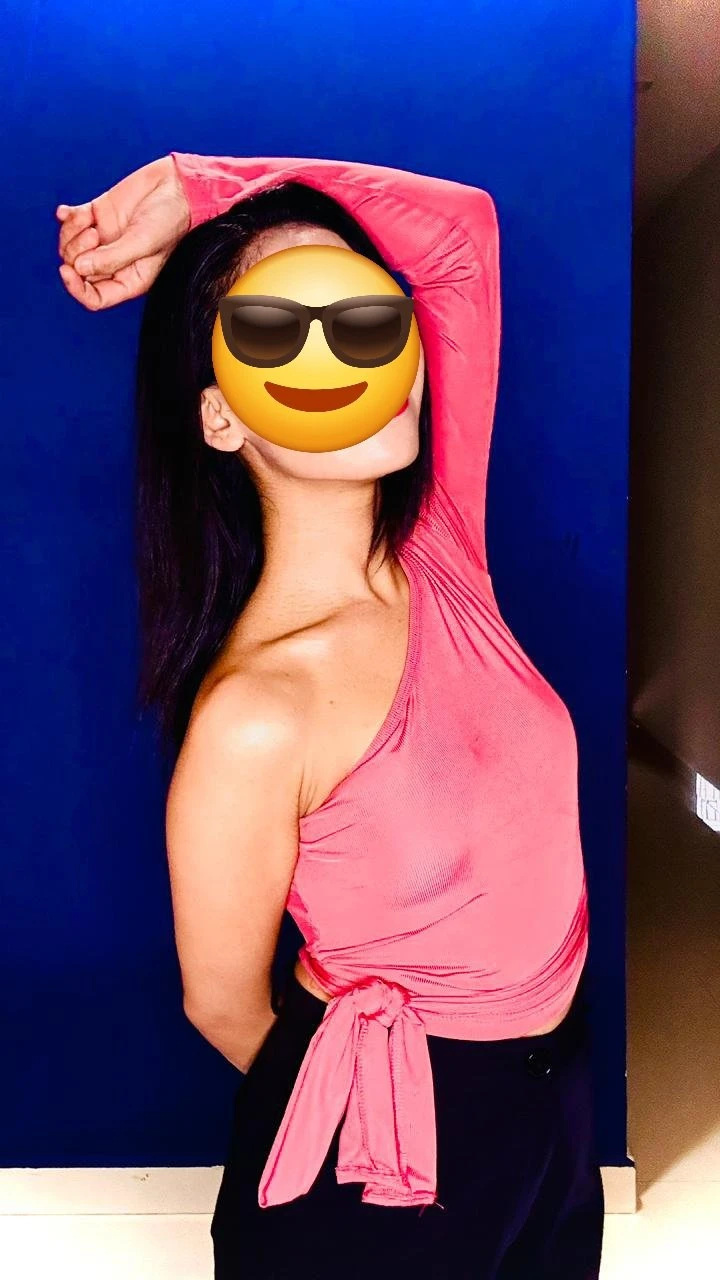 Usha(jenuine services real meet) – Nepalese adult performer in Kathmandu — 2 / 3