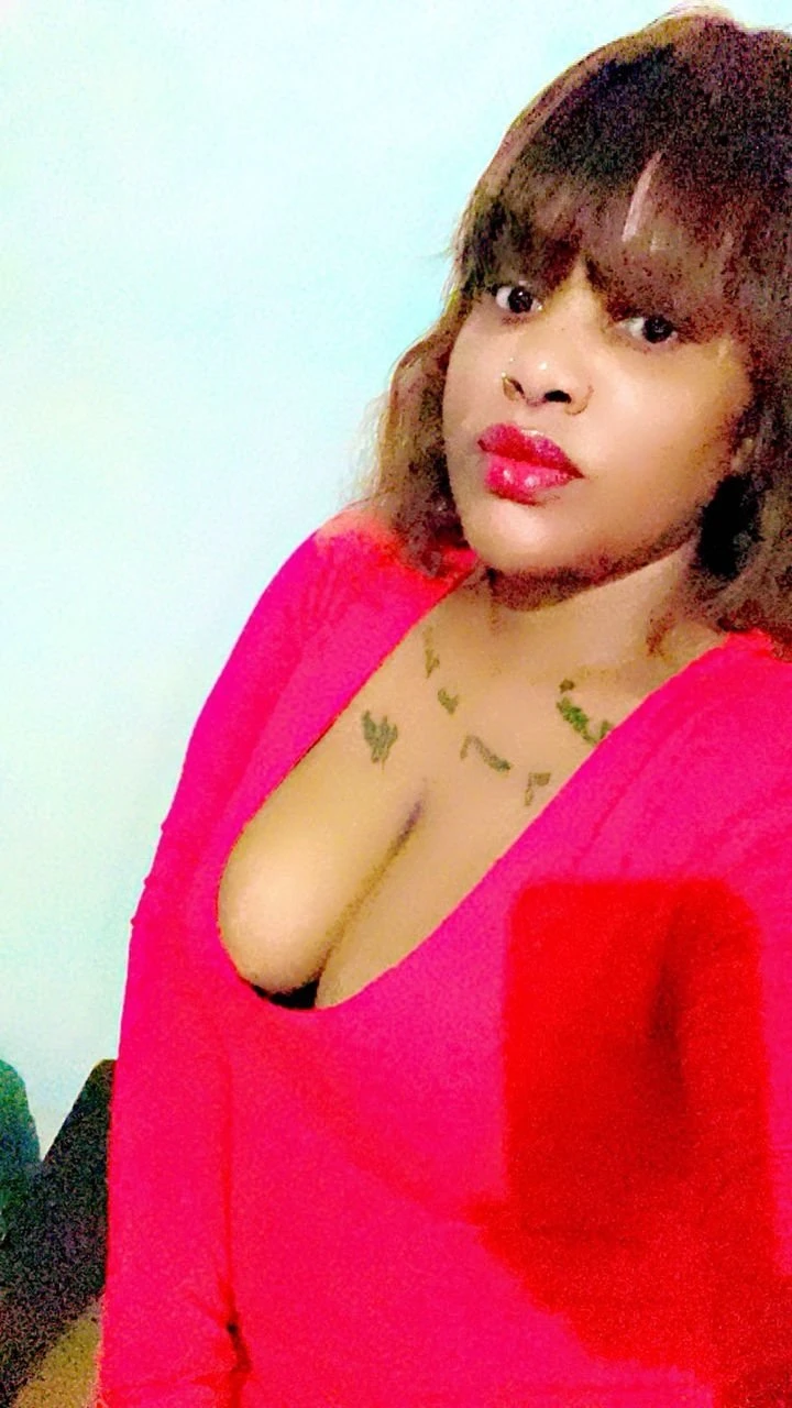 Tarrah – South African escort in Pune — 4 / 5
