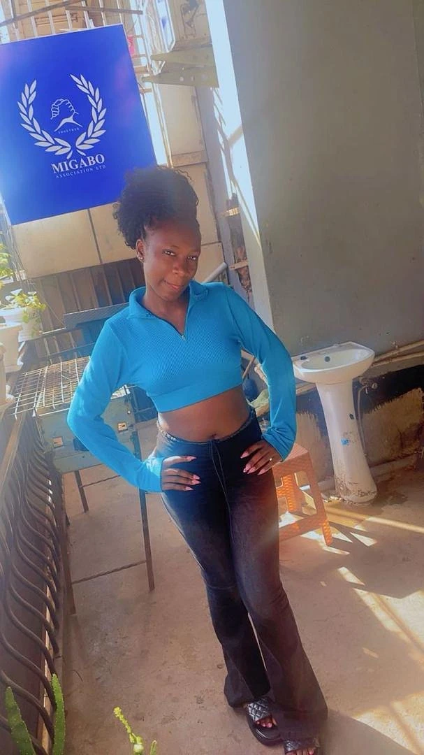 Della Just Landed in Kampala – escort in Kampala — 5 / 6