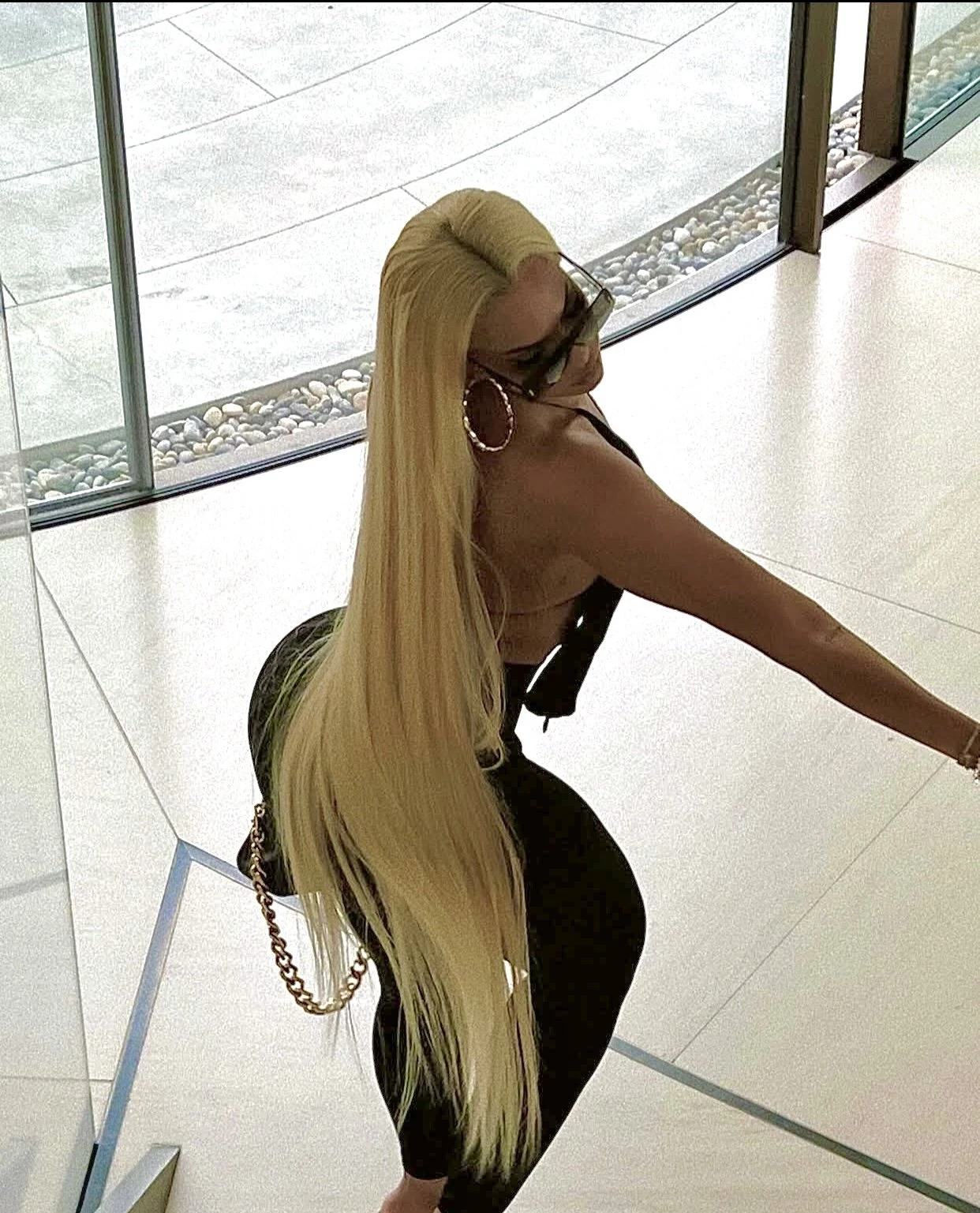 Terrisa – Ghanaian escort in Abidjan — 2 / 4