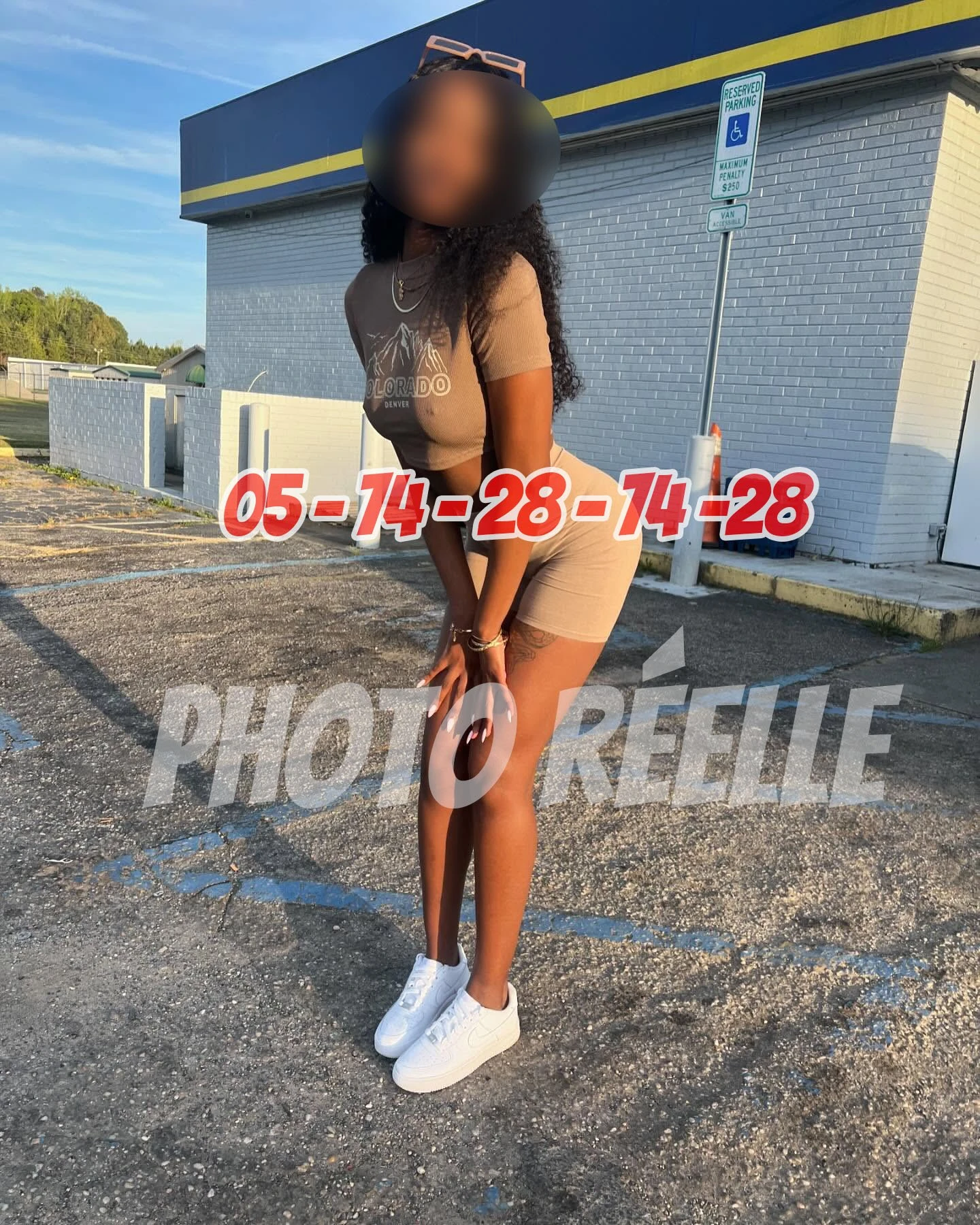 Bekanti – Ivorian escort in Abidjan — 2 / 5