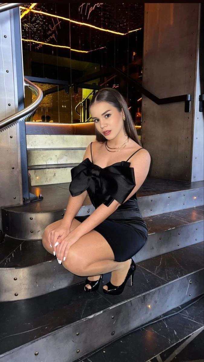 HI PROFILE ESCORT SERVICE 345 STAR HOTEL – Indian escort in Noida — 29 / 31