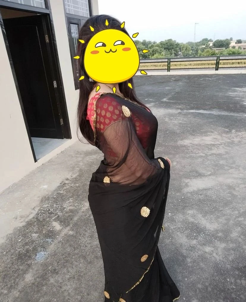 Soniya Bhabhi – Indian escort in Kanpur — 7 / 8