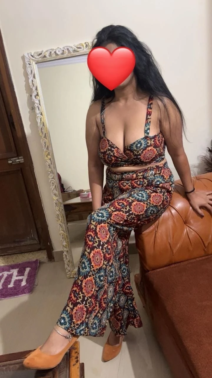 queen of heart real Meet Nd Camshow – Indian escort in New Delhi — 4 / 12