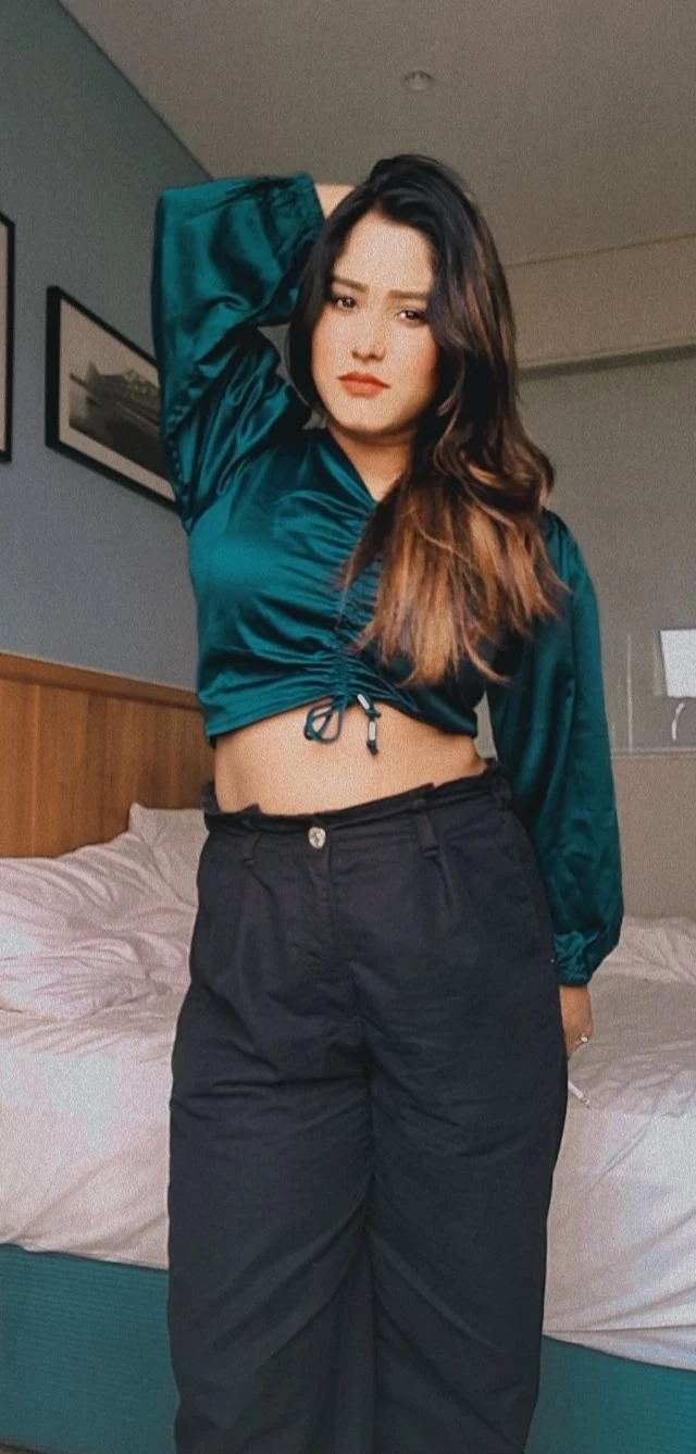 Vip Call Girls Indian Russian Model – Indian escort in Hyderabad — 3 / 4