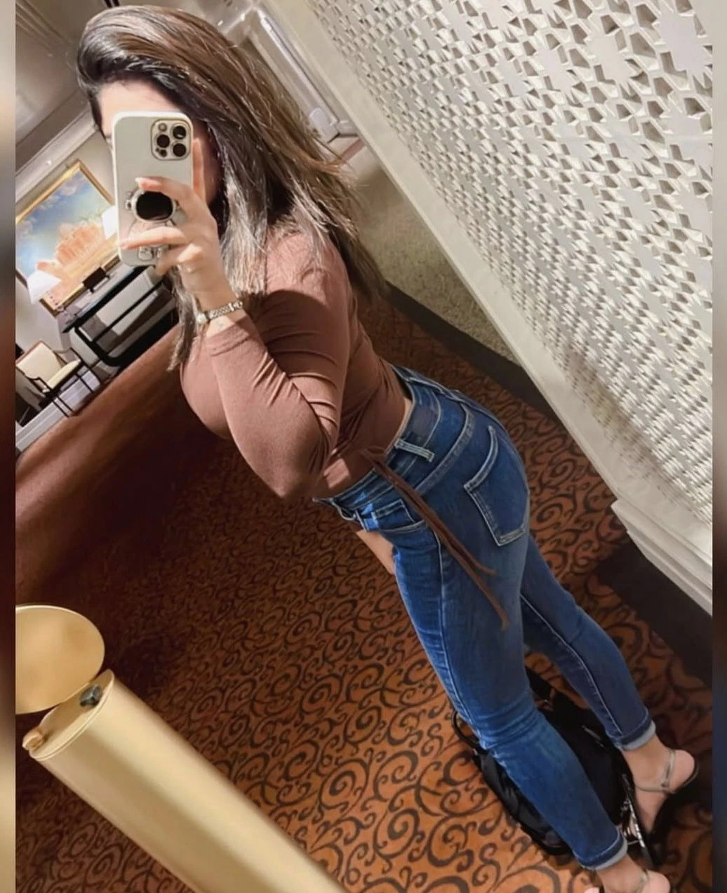 𝓰𝓲𝓪♡ – Indian escort in Mumbai — 2 / 4