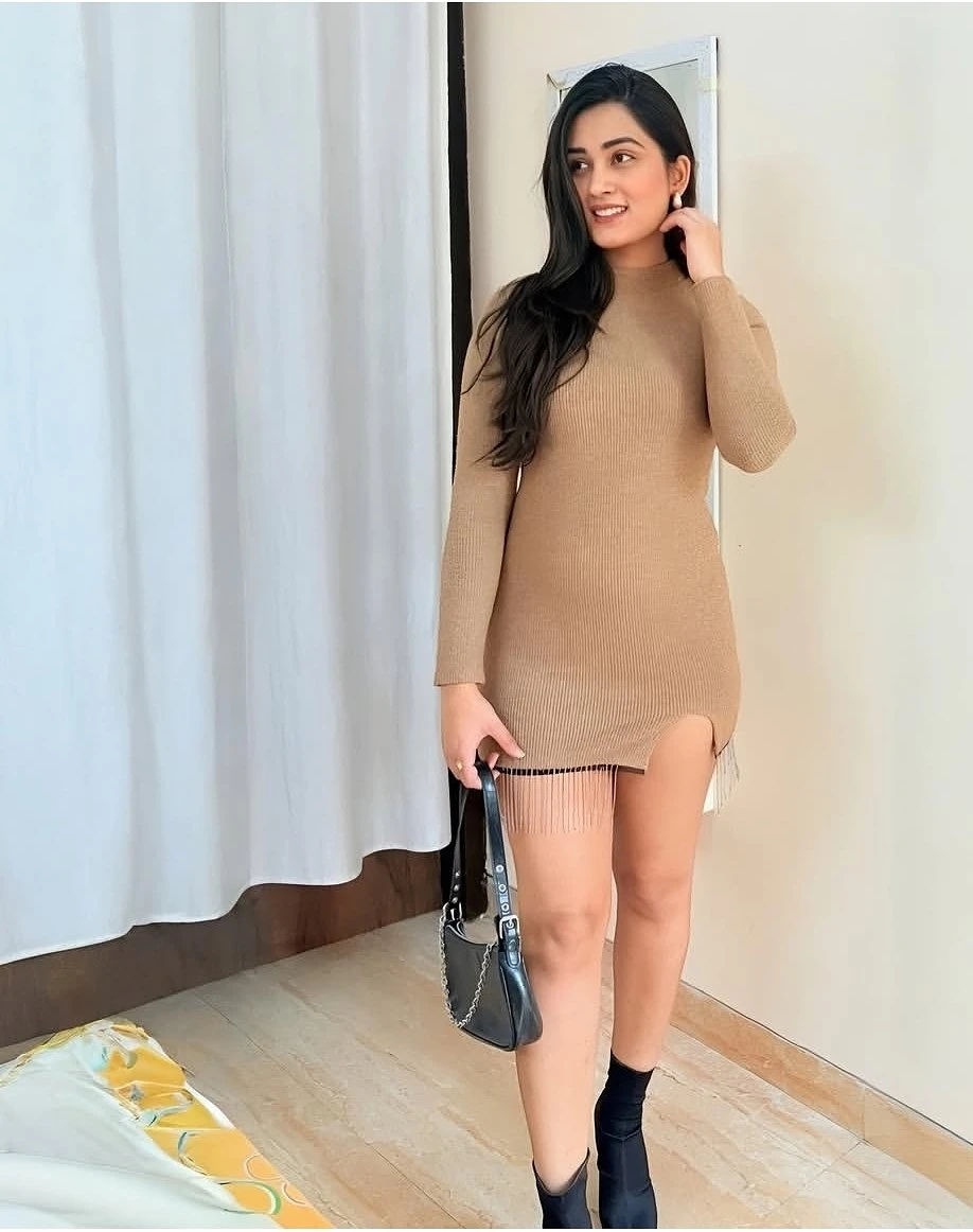 Vanshika Full Sarvice In – escort in Mumbai — 5 / 7