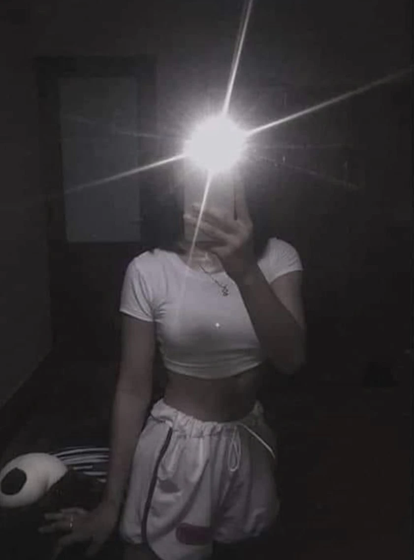 Divya cam fun strictly no real meet – Indian escort in New Delhi — 4 / 5