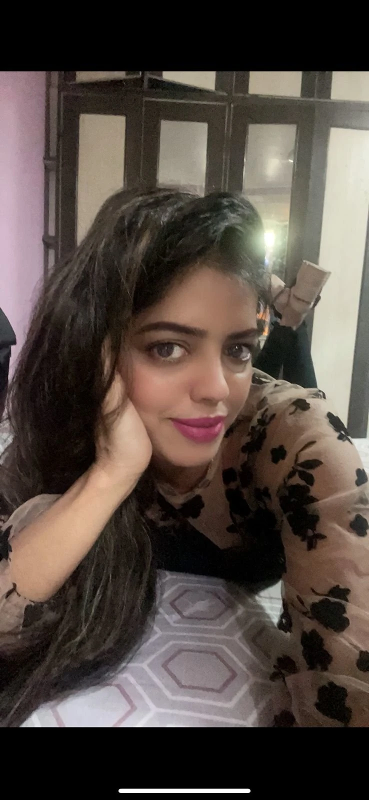 Arpita Punjabi – Indian escort in Mumbai — 1 / 2