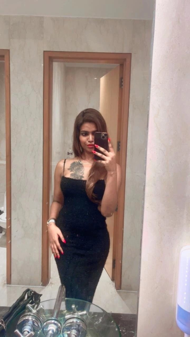 Priyanka..it's only cam service – Antiguans escort in Hyderabad — 5 / 11