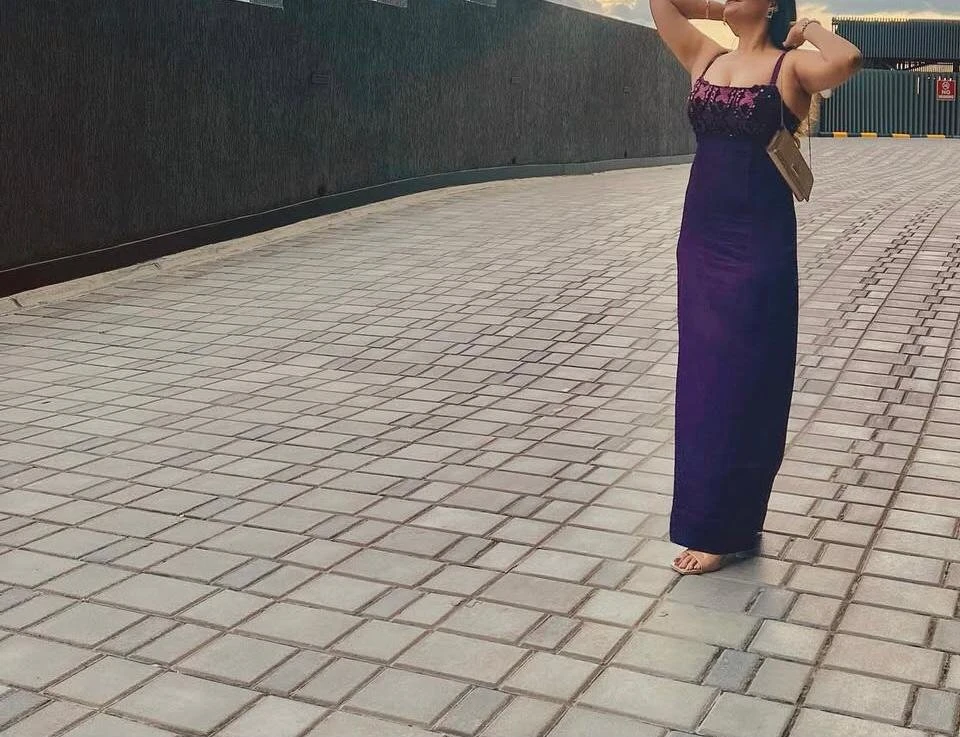 Office lady Girlfriend experience – Sri Lankan companion in Colombo — 5 / 7