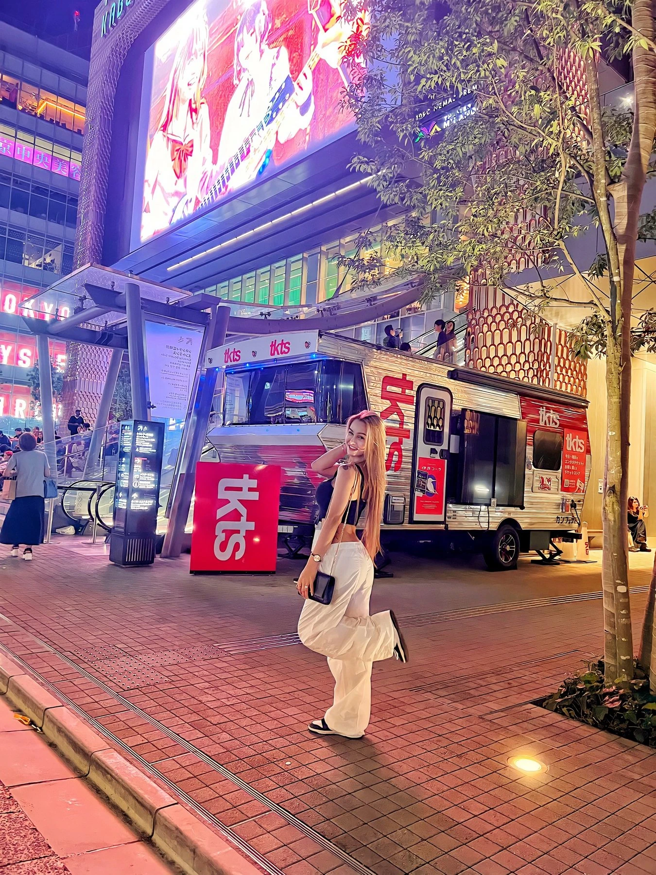 Wild,Sexy, HOT Girl Just Arrived – Colombian escort in Mumbai — 8 / 11