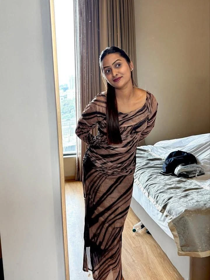 Divya – Indian escort in Rajkot — 2 / 4