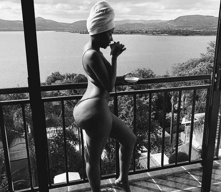 Raquel – Gambian escort in New Delhi — 4 / 5