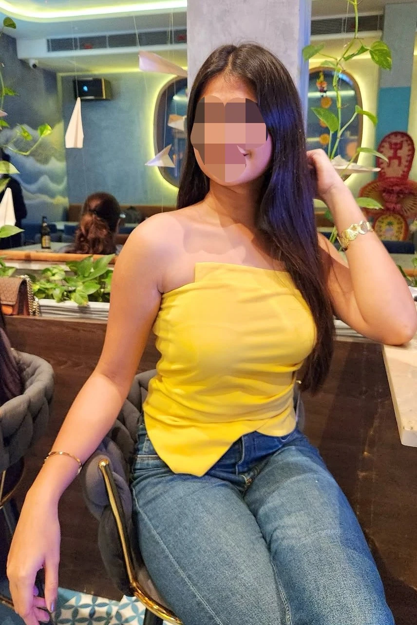 Khushi{ Real Service & Cam Show Service} – Indian escort in Pune — 1 / 5