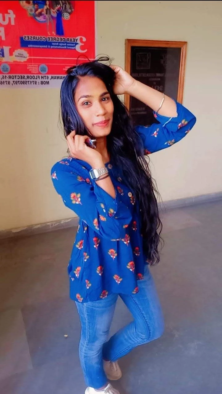 Riya Aggarwal New Delhi Escort – Indian escort in New Delhi — 2 / 3