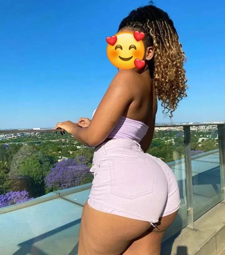 Bouncy Soft Ass Ritah Cumshow – South African escort in Visakhapatnam — 2 / 8